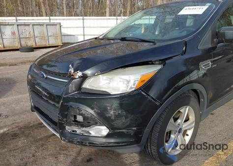 2014 Ford Escape Se z USA, uszkodzony, nr VIN 1FMCU9GX2EUA86352
